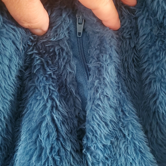 Fila Sport Sherpa Fuzzy Zip Jacket - Picture 8 of 13